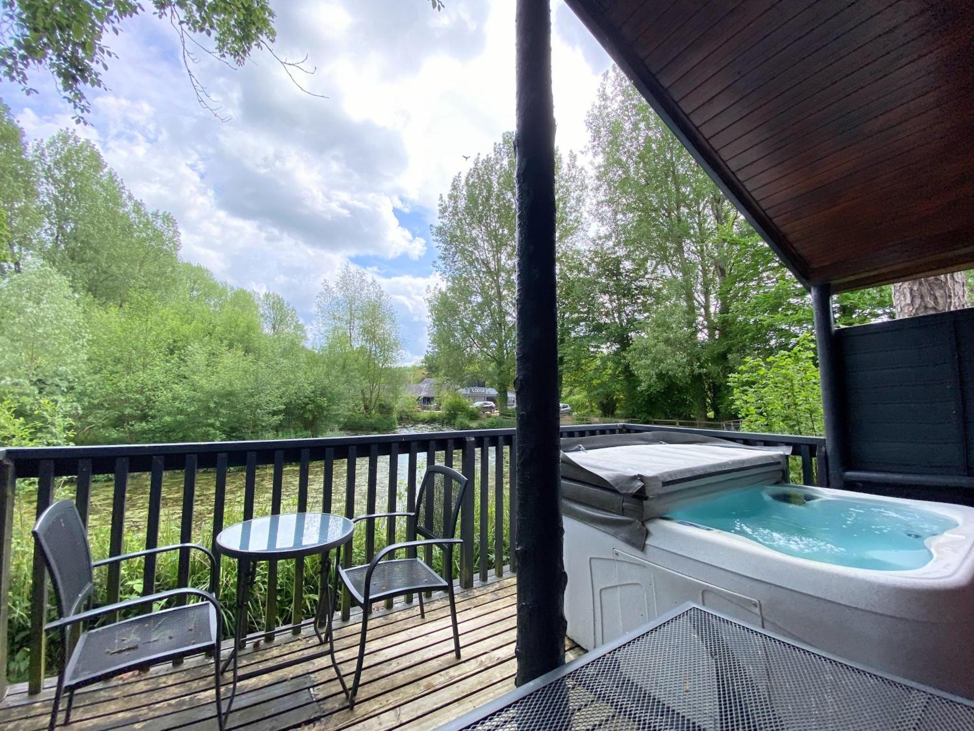 Otter 4 Hot Tub - Huntersmoon-Warminster-Bath-Salisbury别墅 外观 照片